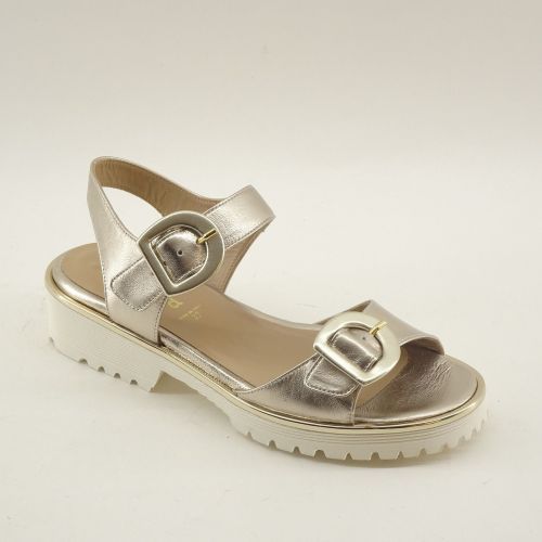 ALEXANDRA SANDAAL GOUD