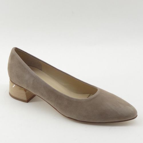 BRUNATE PUMP TAUPE