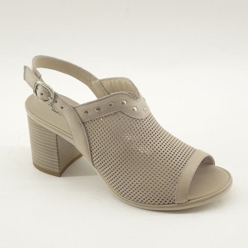 NERO GIARDINI SANDAAL BEIGE