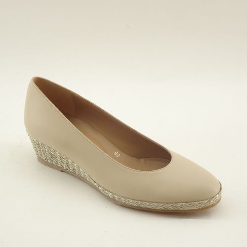 VITULLI PUMP BEIGE
